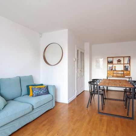 Апартаменти Spacious 1Br | Near City Center & Baby-Friendly! Ліон Екстер'єр фото