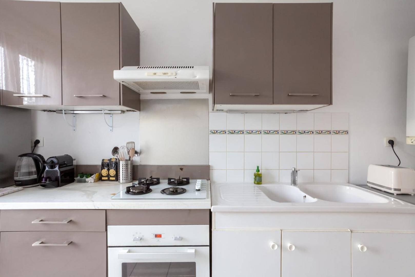Апартаменти Spacious 1Br | Near City Center & Baby-Friendly! Ліон Екстер'єр фото