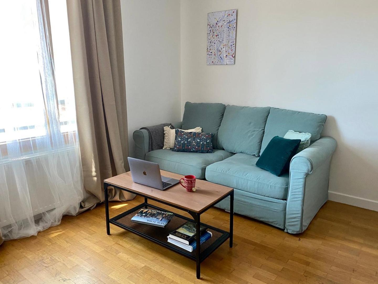 Апартаменти Spacious 1Br | Near City Center & Baby-Friendly! Ліон Екстер'єр фото